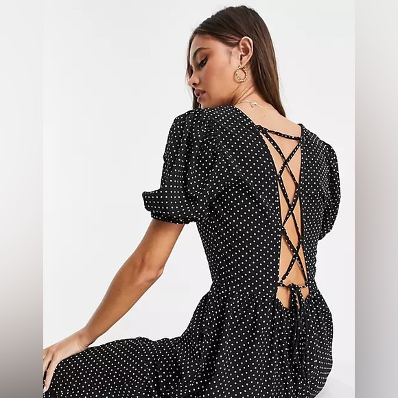MISSGUIDED POLKA LACE UP PUFF CULLOTE JUMPSUIT - Picture 2 of 8